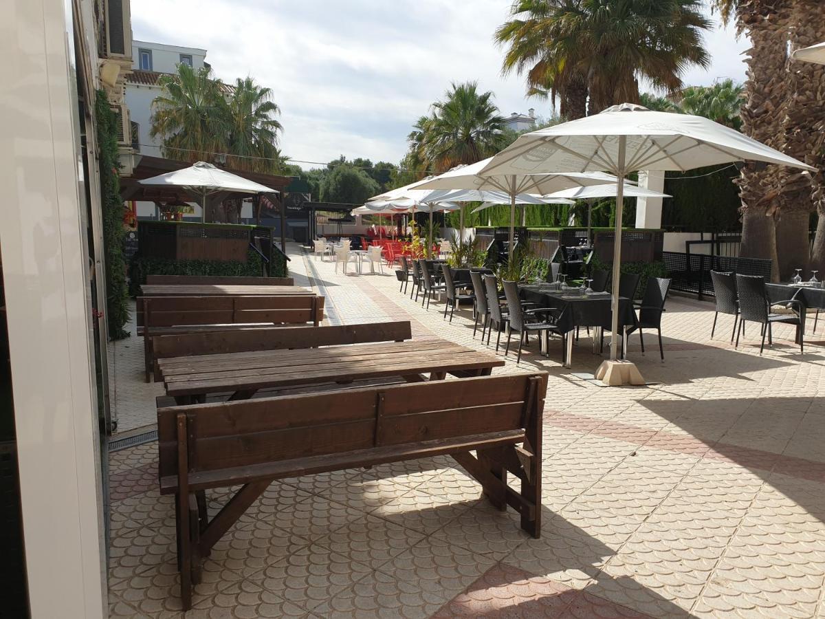 Amazing Villamartin House Sleeps 6 With Pool Villacosta Экстерьер фото